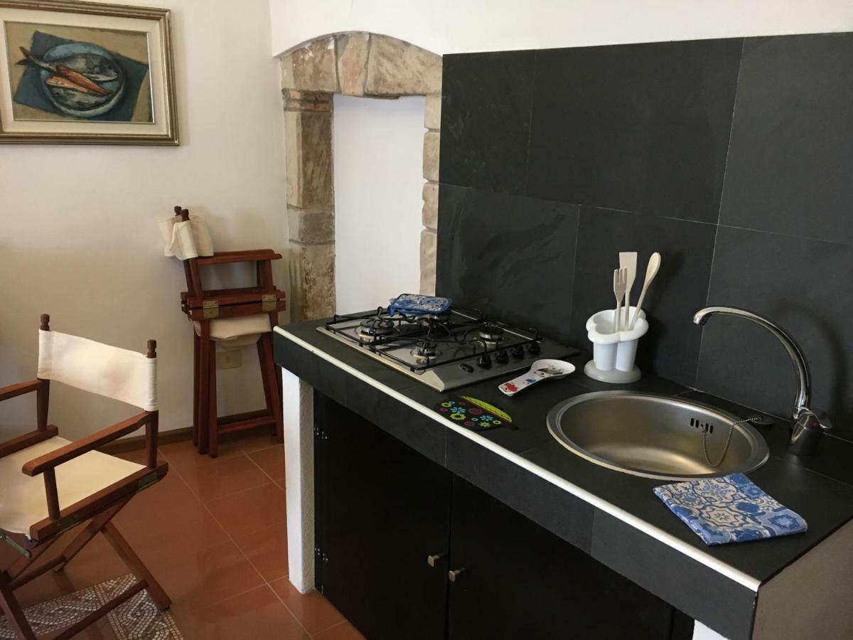 L'Appogghju Bed and Breakfast Castelsardo Εξωτερικό φωτογραφία